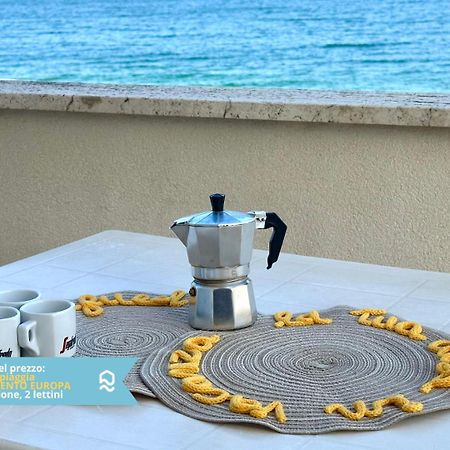 Rs321 - Marcelli, Trilocale Fronte Mare Con Spiaggia Inclusa Exterior photo