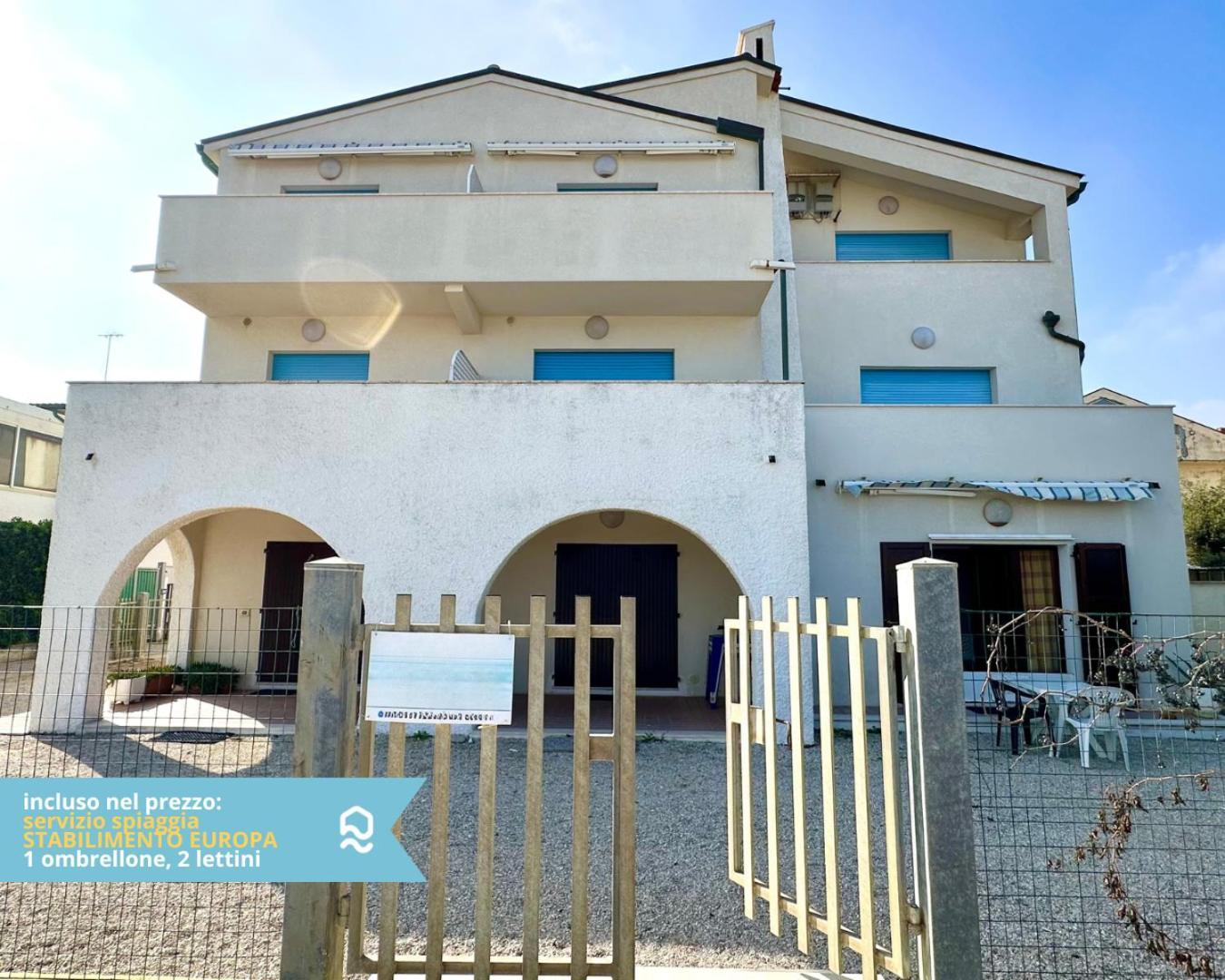 Rs321 - Marcelli, Trilocale Fronte Mare Con Spiaggia Inclusa Exterior photo